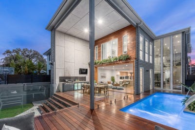/international/au/34-gillan-street-norman-park-qld-152686952/