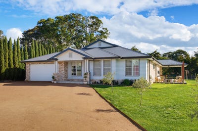 /international/au/190a-taralga-road-goulburn-nsw-151443384/