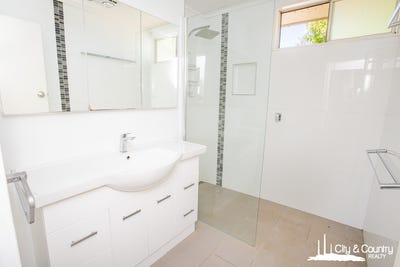/international/au/4-mill-crescent-mount-isa-qld-150967008/
