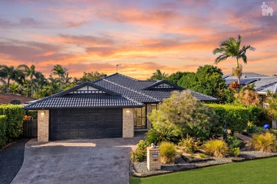 /international/au/4-faraday-court-urraween-qld-150982760/