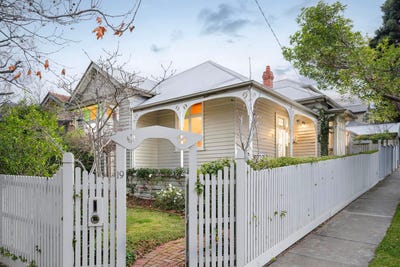 /international/au/19-myrnong-crescent-ascot-vale-vic-148567096/