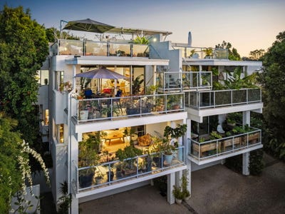 /international/au/2-12-blakesley-street-tewantin-qld-148236032/
