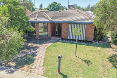 /international/au/32-hall-street-cohuna-vic-150605768/