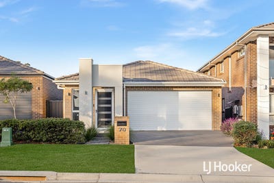 /international/au/70-william-street-riverstone-nsw-151339660/