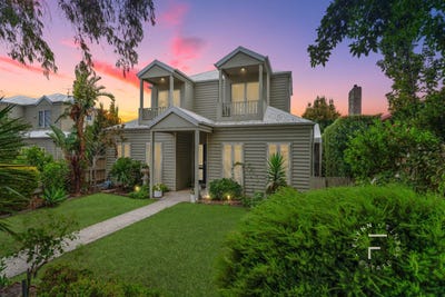/international/au/1-10-surrey-street-mornington-vic-150550368/