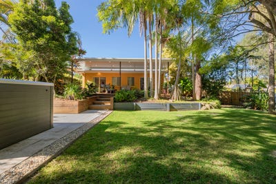 /international/au/19-greenway-court-tewantin-qld-148386964/