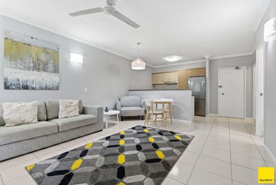 /international/au/225-12-21-gregory-street-westcourt-qld-151619160/