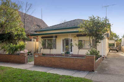 /international/au/44-pasco-street-williamstown-vic-151497076/
