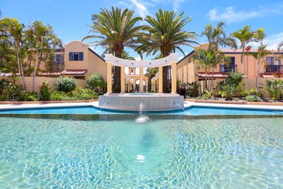 /international/au/26-206-cheltenham-drive-robina-qld-151346748/