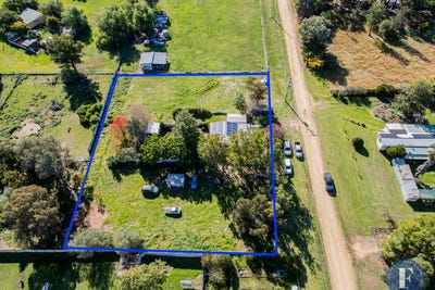 /international/au/12-16-warrangong-street-koorawatha-nsw-151455848/
