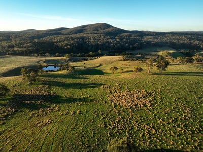 /international/au/881-boro-road-boro-nsw-700406264/