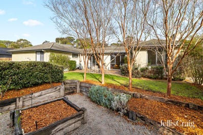 /international/au/11-glenisla-drive-mount-martha-vic-151356820/