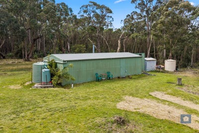 /international/au/70-wares-road-barongarook-vic-700428088/