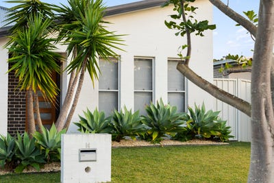 /international/au/14-broadwater-street-sandy-beach-nsw-148690864/?lang=zh-cn