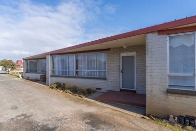 /international/au/2-14-james-street-devonport-tas-148543704/