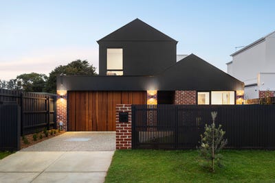 /international/au/2a-fulton-avenue-mornington-vic-151277684/