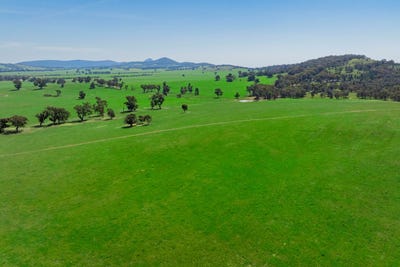 /international/au/300-jaricks-lane-the-rock-nsw-700425636/