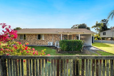 /international/au/23-hartley-street-torbanlea-qld-148467600/