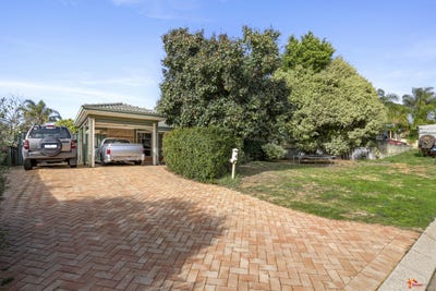 /international/au/28-bilya-gardens-leda-wa-148499104/