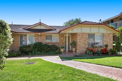 /international/au/11-9-stonelea-court-dural-nsw-152560332/