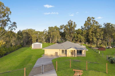 /international/au/5-riley-court-kensington-grove-qld-151615404/