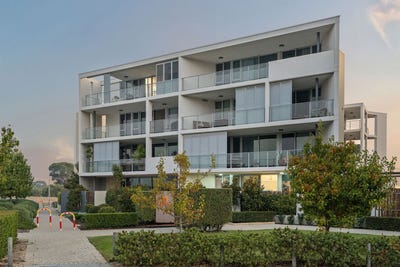 /international/au/25-6-gemstone-boulevard-carine-wa-151127684/