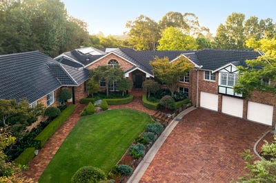 /international/au/5-vineys-lane-dural-nsw-150577216/