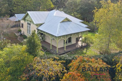 /international/au/215-stawell-street-north-ballarat-east-vic-151267228/