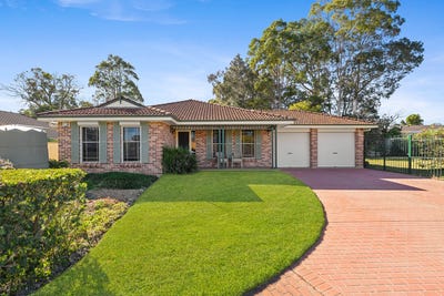 /international/au/7-kalimna-close-lake-haven-nsw-151207220/