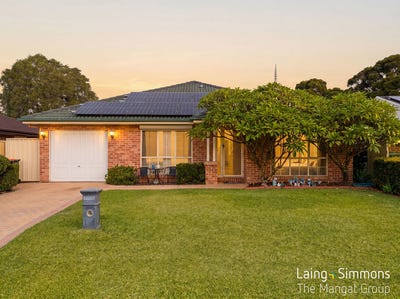 /international/au/8-knolton-place-oakhurst-nsw-151126512/
