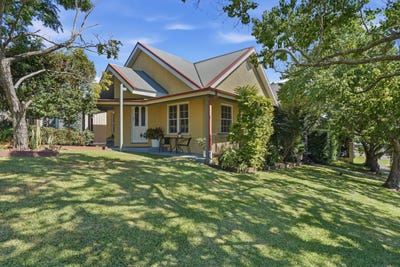 /international/au/26-church-street-minmi-nsw-149848932/