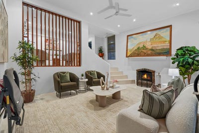 /international/au/11-plateau-drive-springwood-qld-152446176/