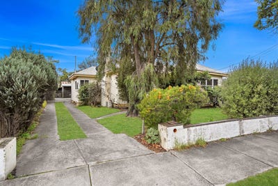 /international/au/51-bellarine-highway-newcomb-vic-148465060/