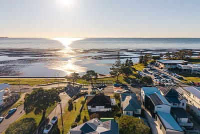 /international/au/234-flinders-parade-sandgate-qld-148456040/