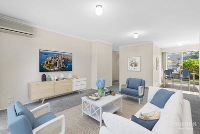 /international/au/8-crows-ash-court-oxenford-qld-150898348/