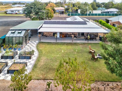 /international/au/4-burnham-street-forest-hill-qld-151193816/