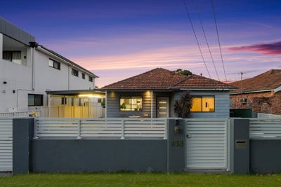 /international/au/138-wilbur-street-greenacre-nsw-150729788/