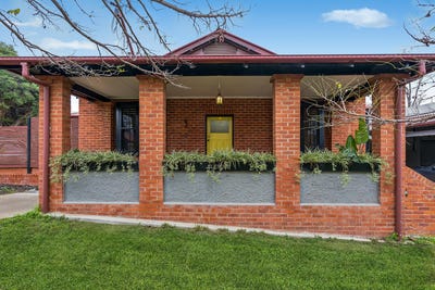 /international/au/29-roberts-street-narrandera-nsw-151603044/