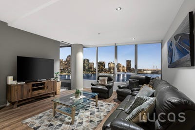 /international/au/1103-2-newquay-promenade-docklands-vic-151364244/