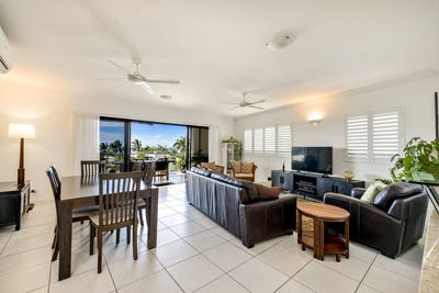 /international/au/13-37-vasey-esplanade-trinity-beach-qld-151226268/