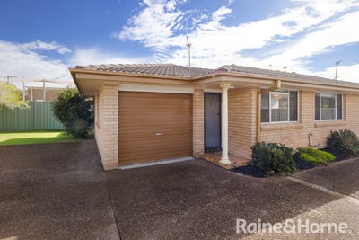 /international/au/1-24-pantowora-street-corlette-nsw-151461328/