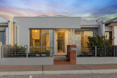 /international/au/17-carinata-crescent-byford-wa-151525700/
