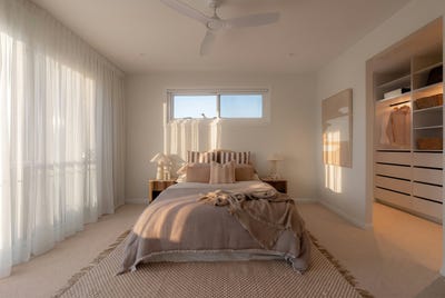 /international/au/1-20-walker-avenue-palm-beach-qld-152329836/