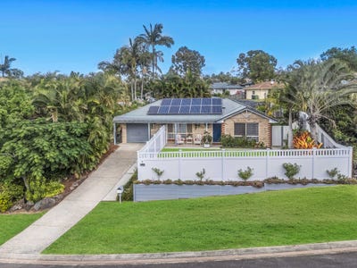 /international/au/8-carpenter-court-worongary-qld-151183628/