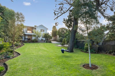 /international/au/4-beckwith-grove-seaford-vic-150873984/