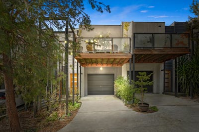 /international/au/17-958-plenty-road-south-morang-vic-148615864/