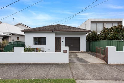 /international/au/47-waterside-crescent-earlwood-nsw-152479812/