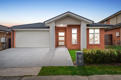 /international/au/8-wales-avenue-jordan-springs-nsw-148479108/