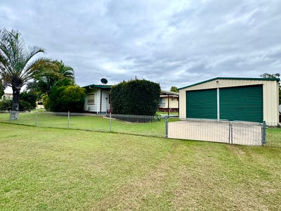 /international/au/29-sedgman-street-moranbah-qld-148624664/