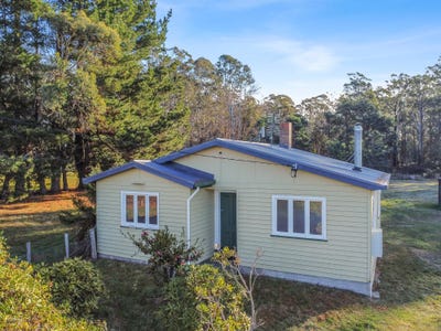 /international/au/2-crowdens-road-western-creek-tas-148522840/